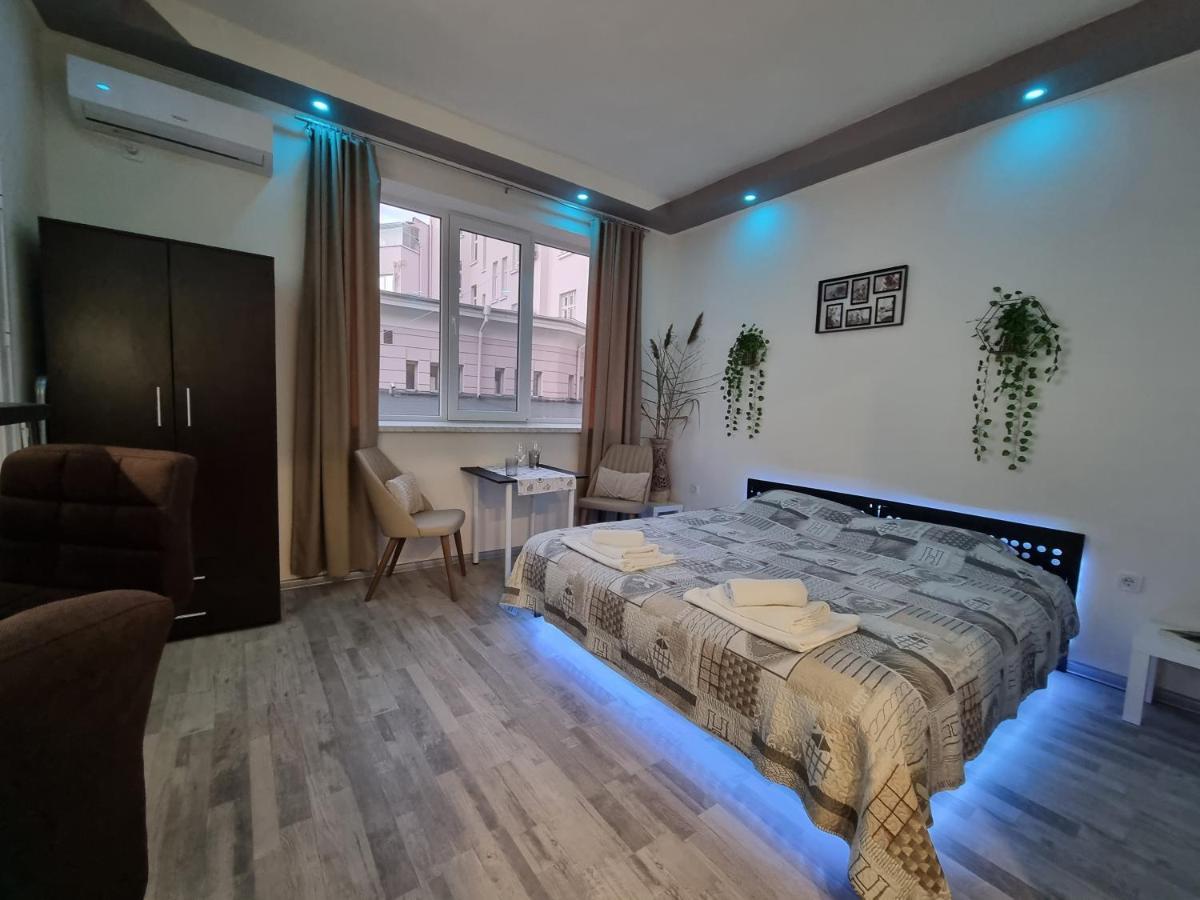 Студио В Центъра На Бургас Apartment Exterior foto