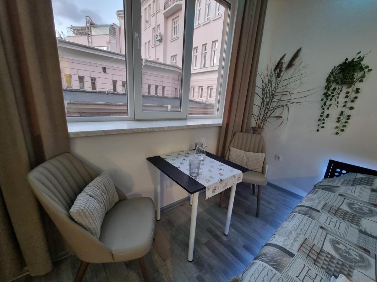 Студио В Центъра На Бургас Apartment Exterior foto