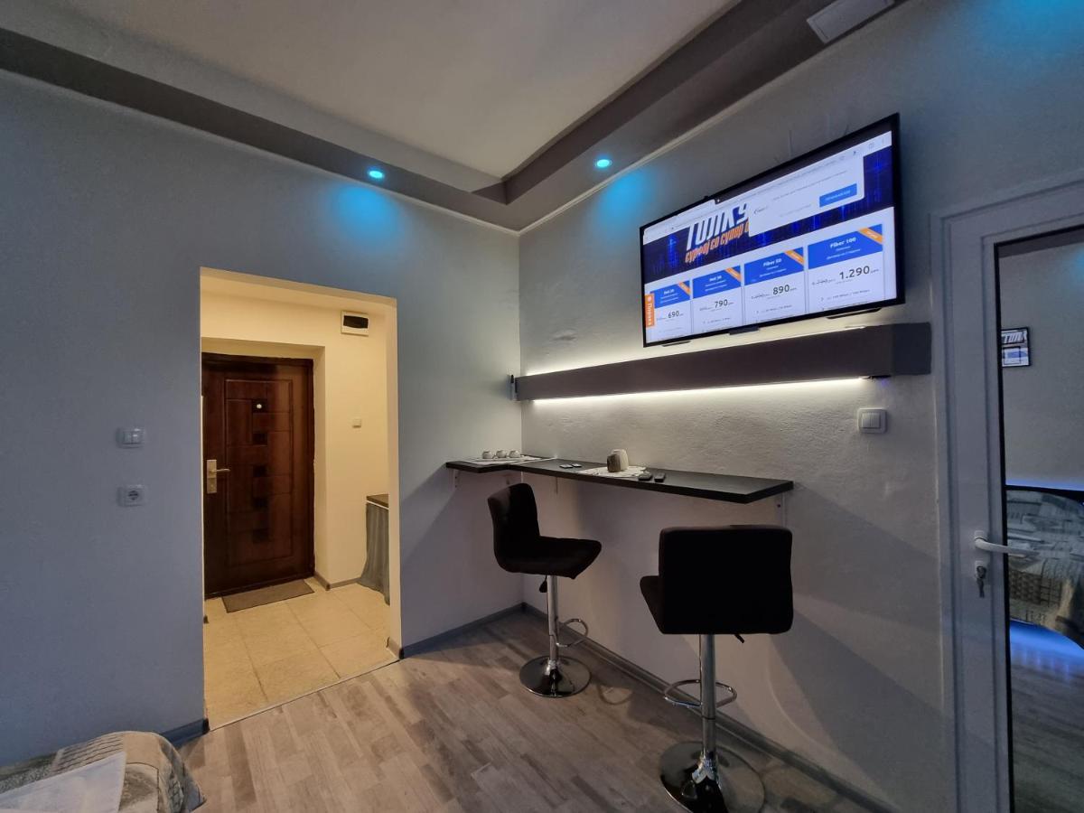 Студио В Центъра На Бургас Apartment Exterior foto